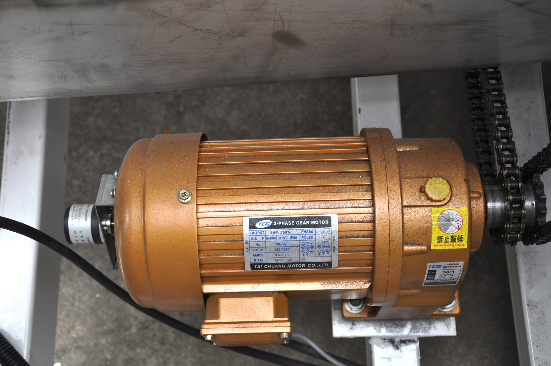 自動噴涂機 自動噴涂機流水線 富鑫源自動噴涂機 噴涂機自動化 多彩漆自動噴涂機 成都自動噴涂機器廠家 實木門自動噴涂機 家具自動化噴涂機 家具自動往復(fù)噴涂機 成都家具自動噴涂機廠家 家具靜電自動噴涂機
